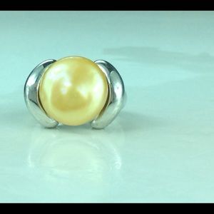 Gold penny Pearl in sterling silver